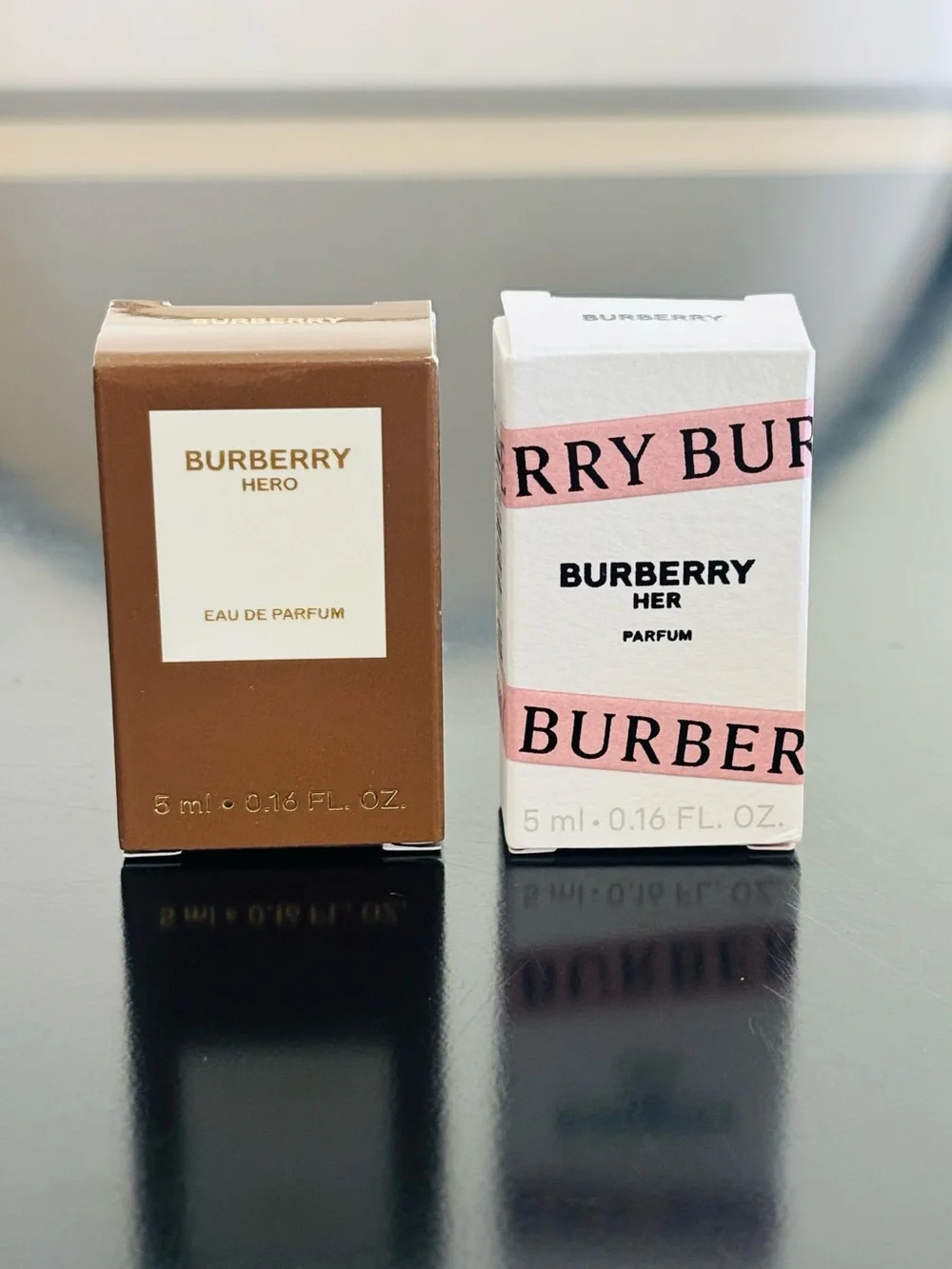 Burberry Hero and Her Miniature Fragrance Set with Drawstring Bag